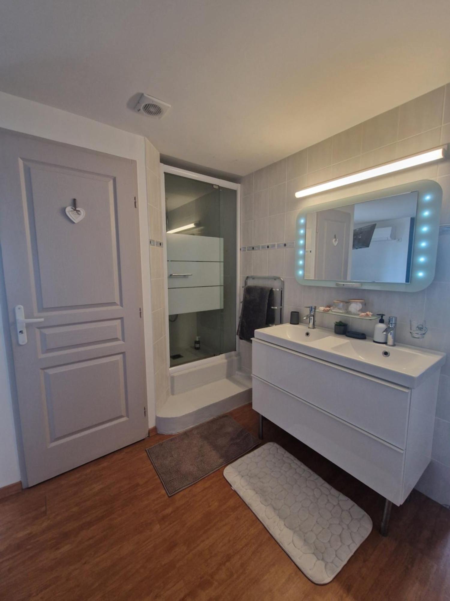 Les Restanques De Camelie Otel Saint-Thomé Dış mekan fotoğraf