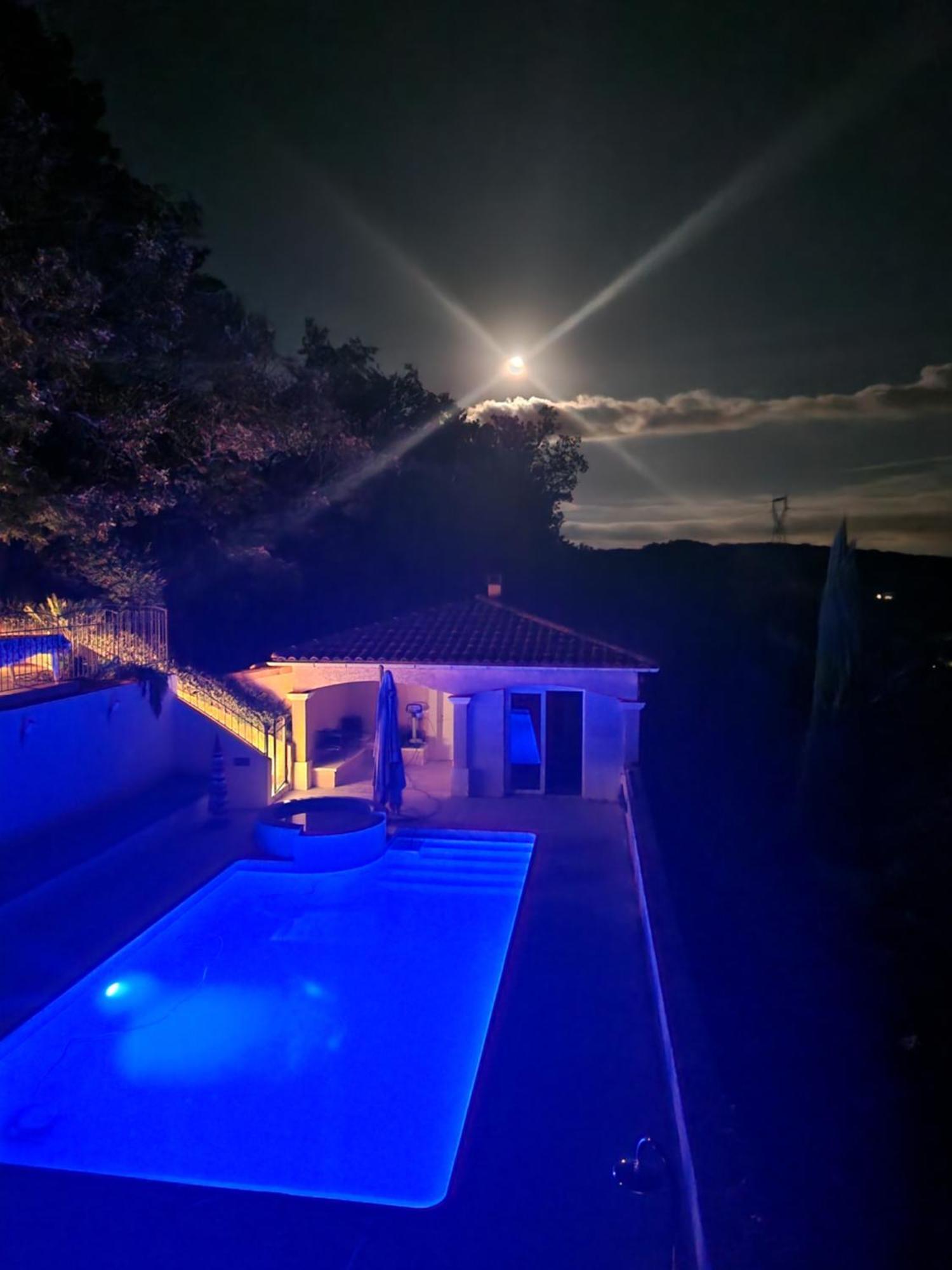 Les Restanques De Camelie Otel Saint-Thomé Dış mekan fotoğraf